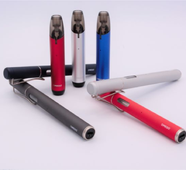  E-CIGARETTES 